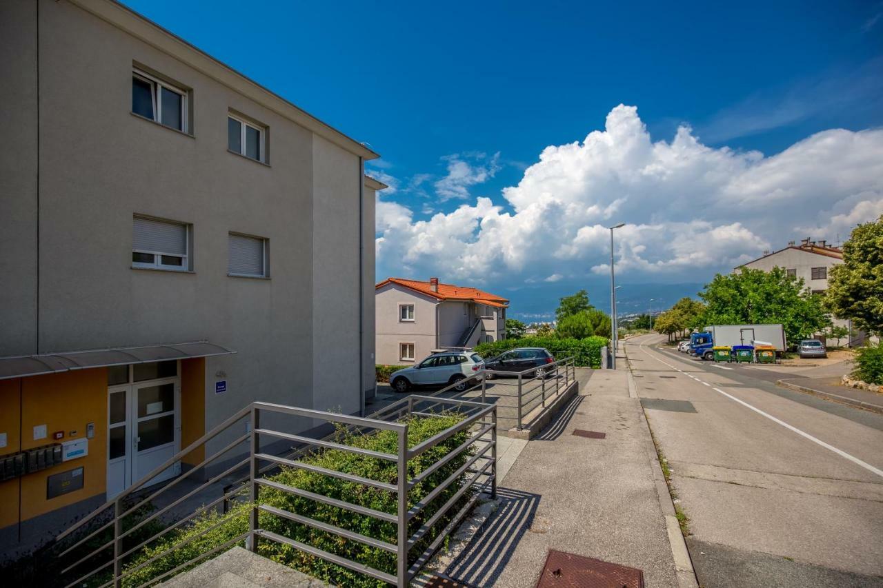 Apartment Bok Rijeka Exterior photo
